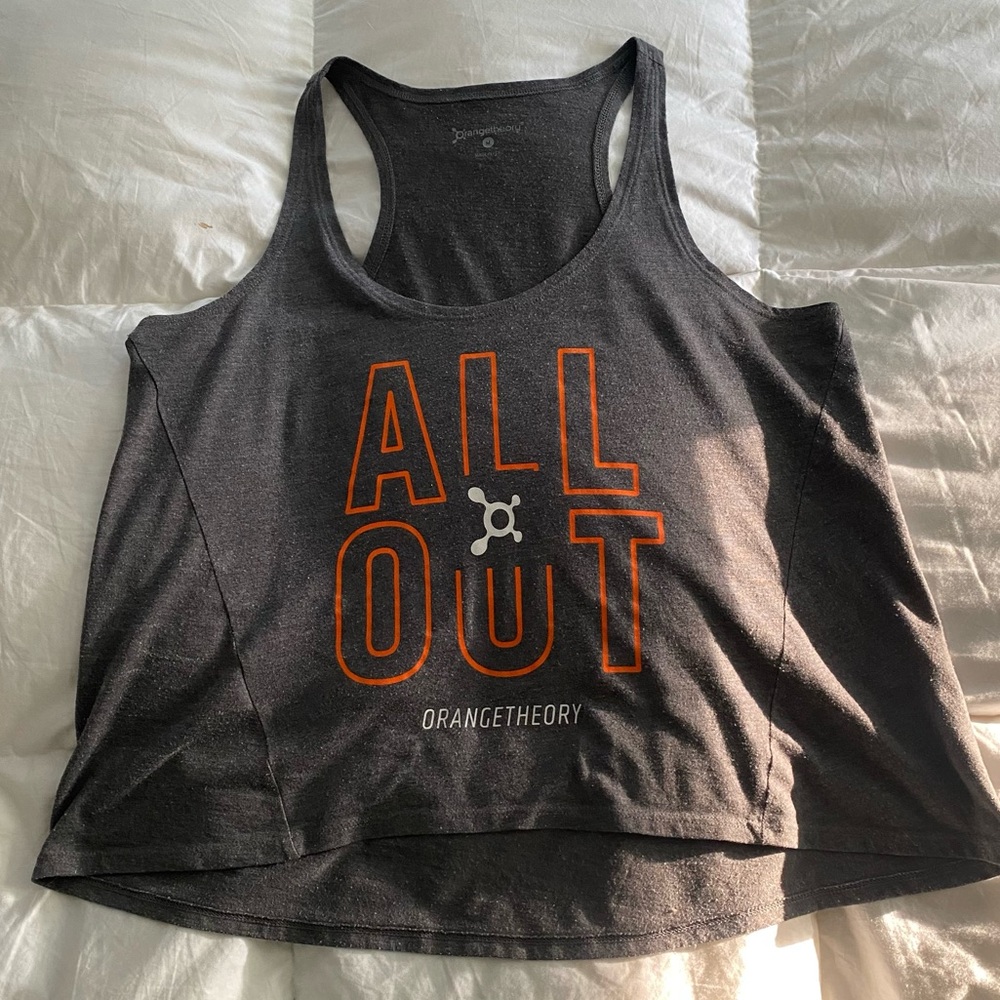 Orangetheory tank- M